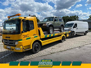 transport samochodów osobowych, suwów, pickupów, busów i dostawczych - laweta radomsko, pomoc drogowa radomsko, holowanie radomsko