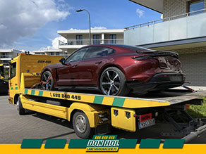 transport samochodów osobowych, suwów, pickupów, busów i dostawczych - laweta radomsko, pomoc drogowa radomsko, holowanie radomsko